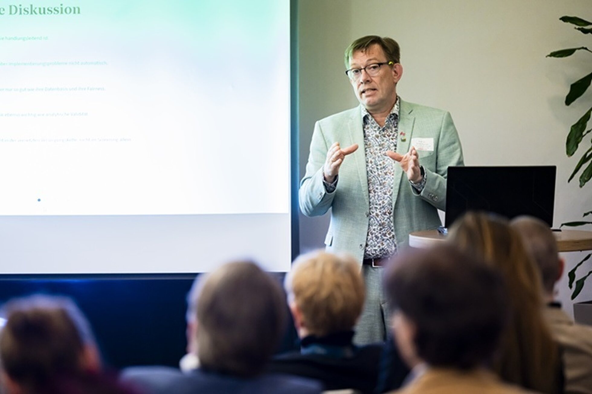 Bundeskonferenz Gesundes Alter 2026: Prof. Dr. René Thyrian Bundeskonferenz Gesundes Alter 2026: Vortrag Prof. Dr. René Thyrian